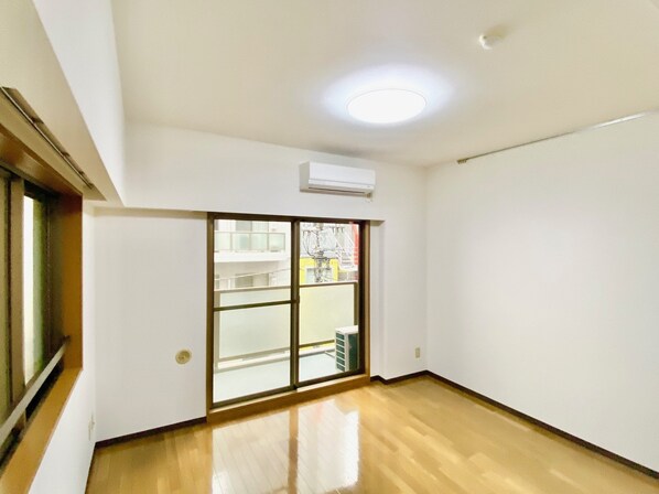 リュミエール三田の物件内観写真